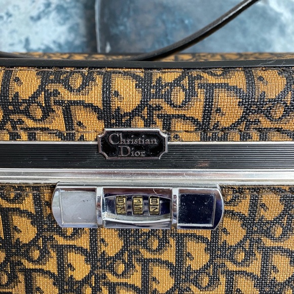 Vintage Christian Dior TrotterTrain Cosmetics Case - Picture 15 of 16